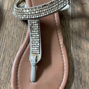 Gold sandals • Size 6